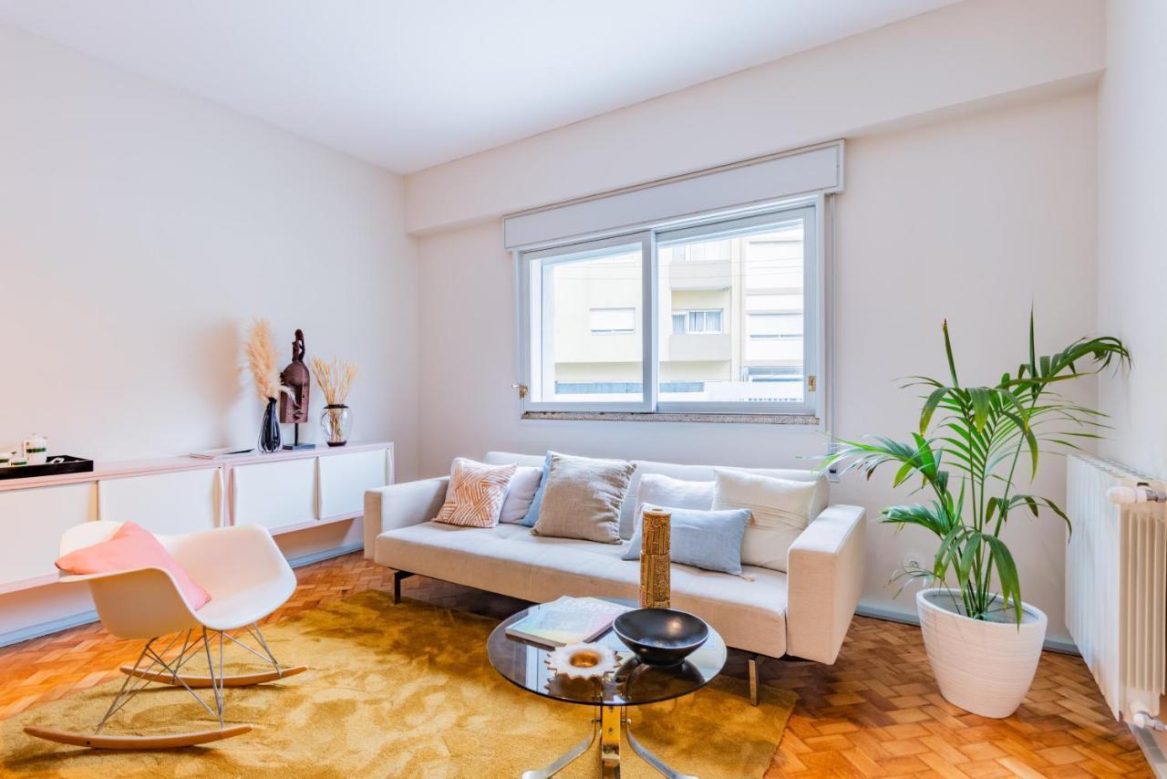 פורטו Unique Modernist Duplex Apartment & Parking מראה חיצוני תמונה